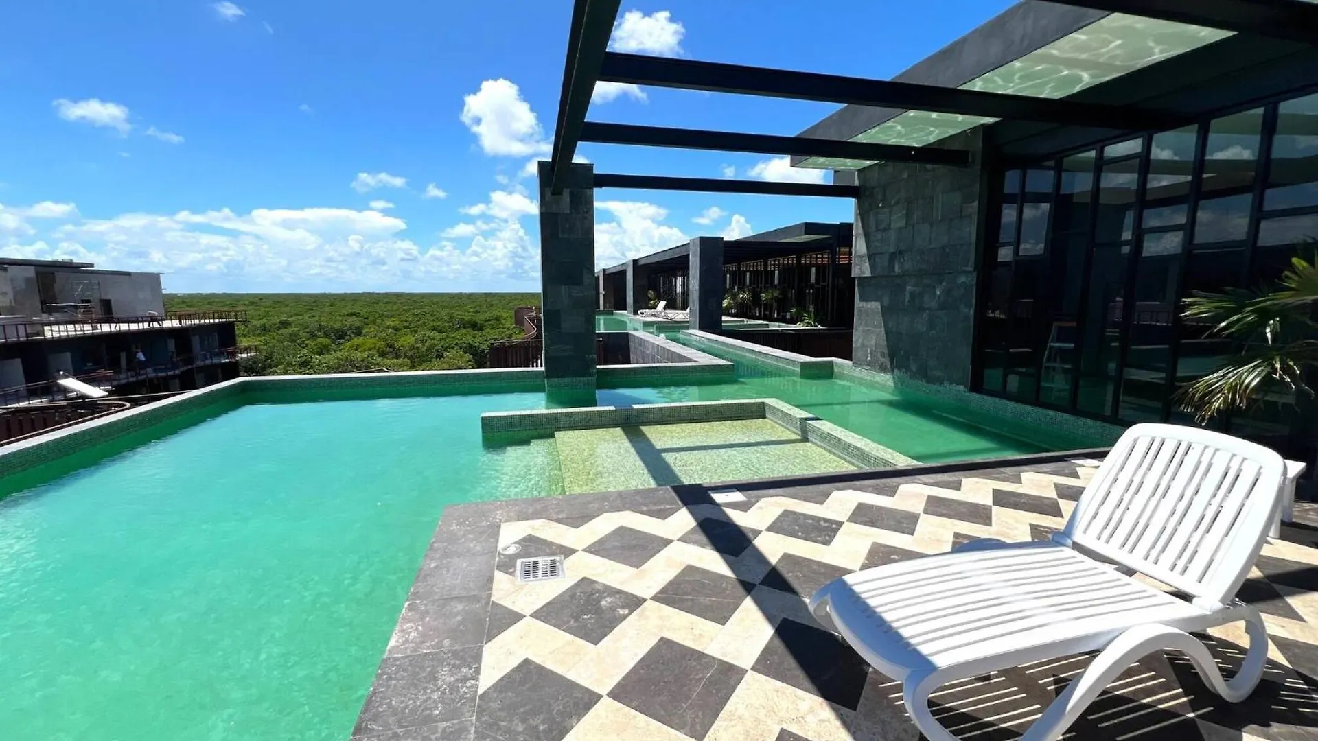 Tulum Beach Side Jungle Retreat Jacuzzi Wifi 0*,  México